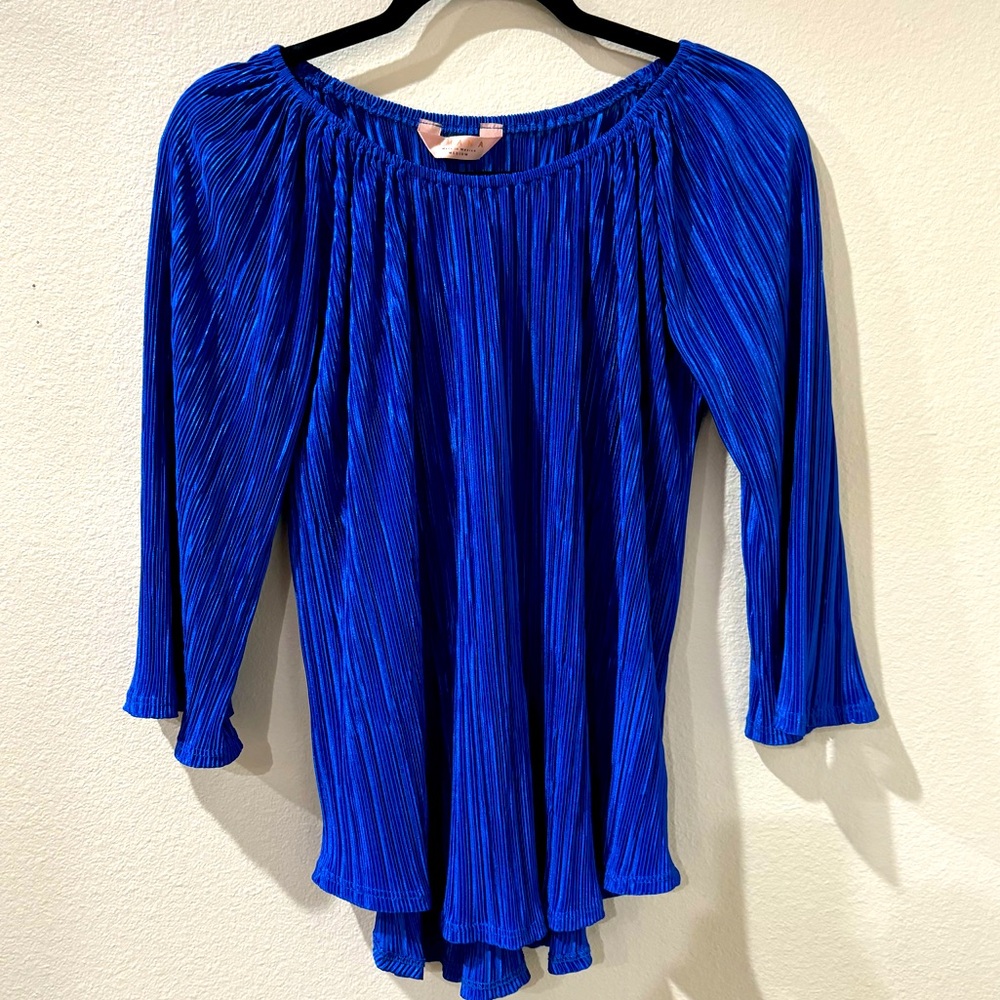 🎉Royal Blue Crew Neck Crinkled 3/4 Sleeve Top Size Medium EUC